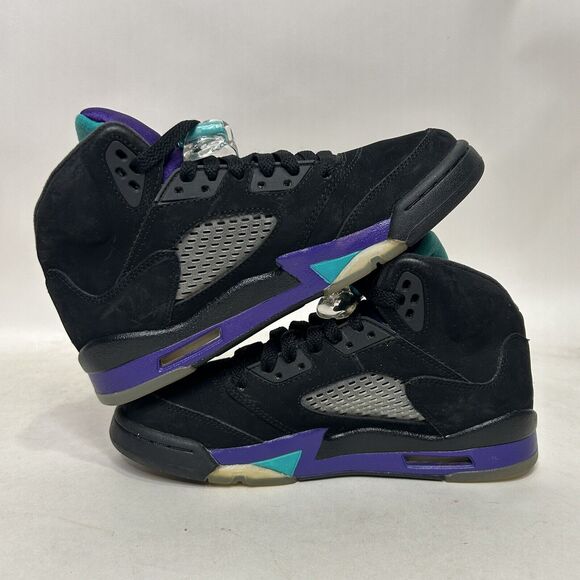 Nike Shoes Air Jordan 5 Retro GS “Black Grape” 2024 - Picture 3 of 8